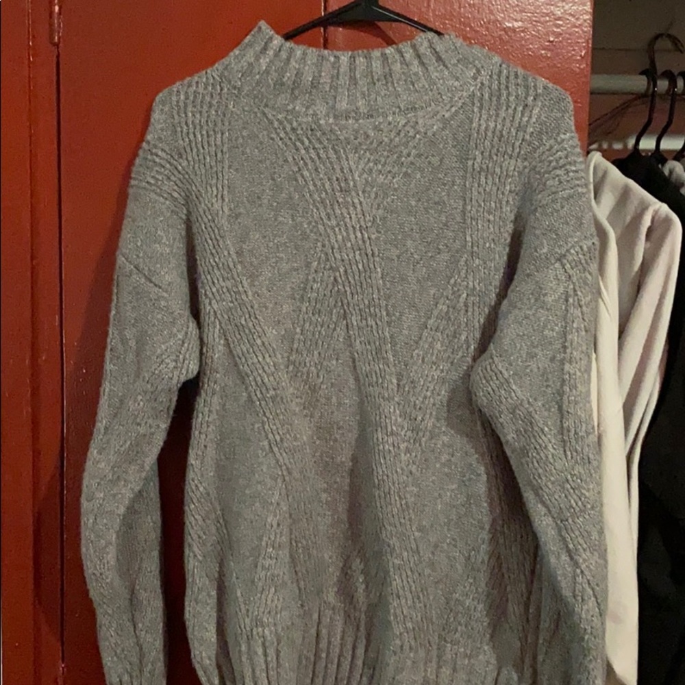 men’s grey turtleneck